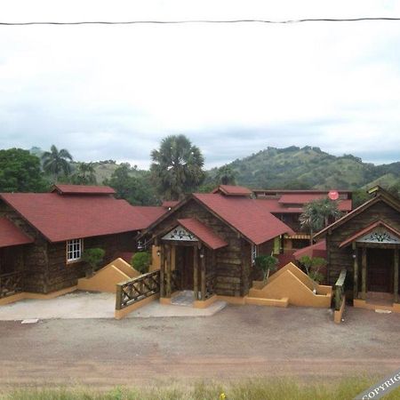 Hacienda Campo Verde Hotel Inoa Екстериор снимка